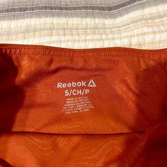 Reebok Burnt Orange Leggings. Small. - Picture 2 of 5